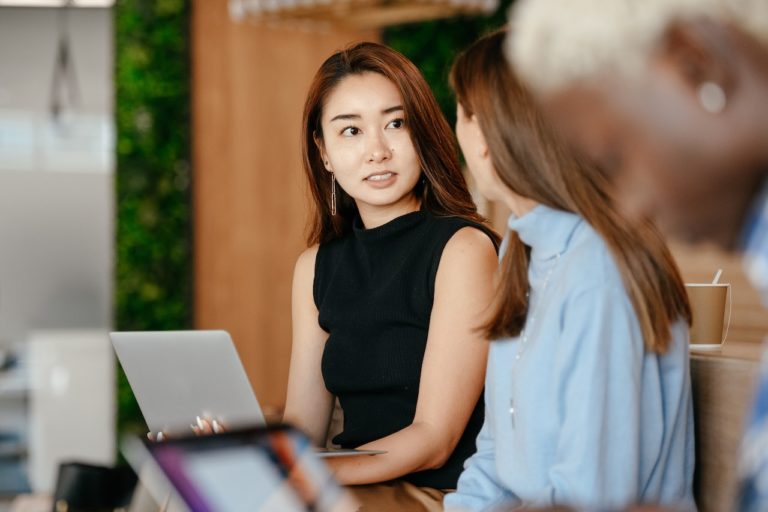 Best Career Advice For Senior Executives In 2023